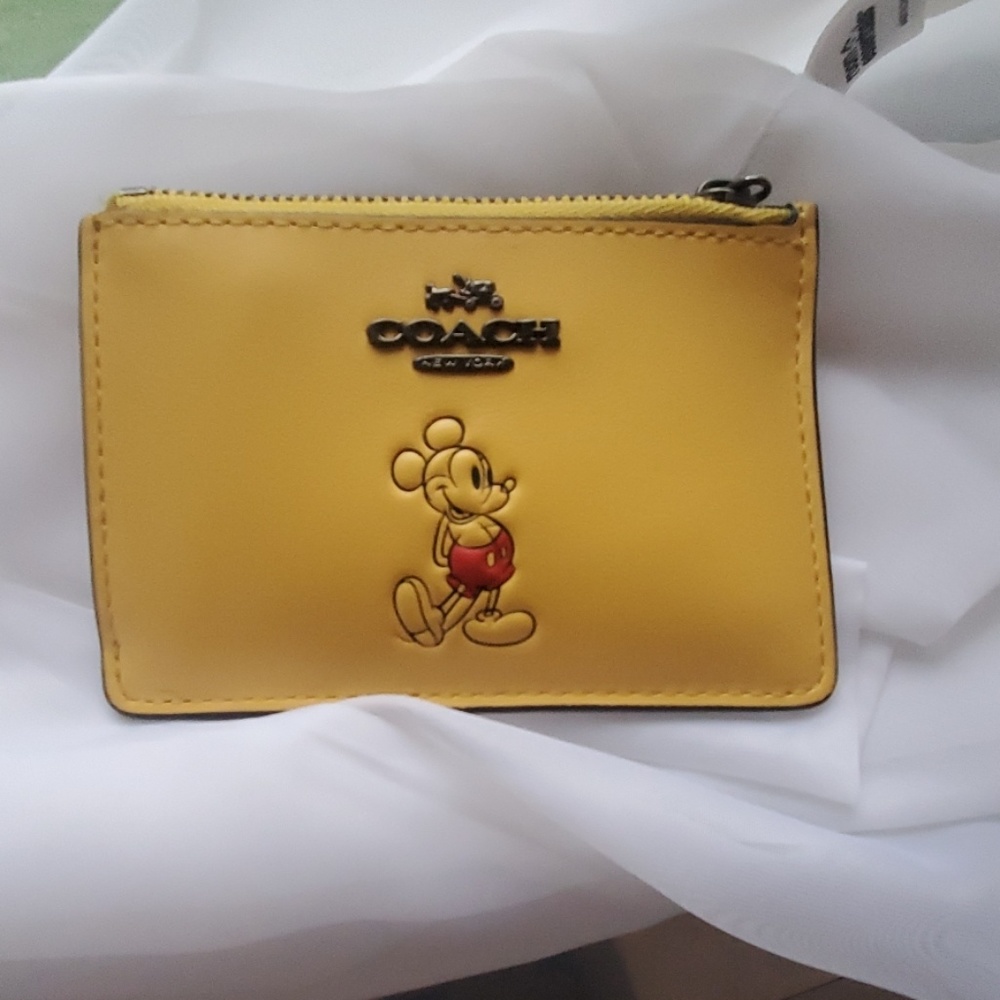 Disney x Couch Mickey Mouse ID Case